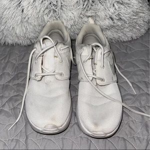 White Kids Nike Roshes